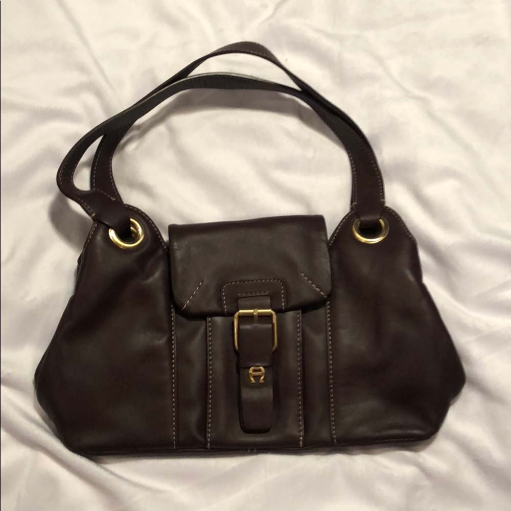 Leather designer Etienne Aigner shoulder bag